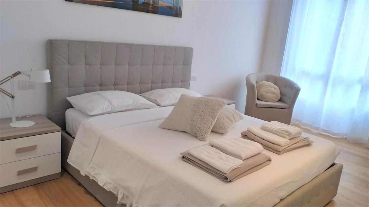 Meta Italy Da Enzo Apartamento Milán Exterior foto